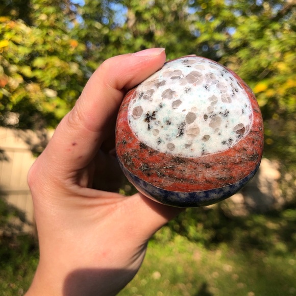 Chakra healing crystal skull - Picture 3 of 8
